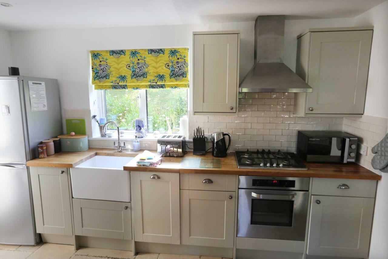 Ferienwohnung 4A Dolphin Close Lyme Regis Exterior foto