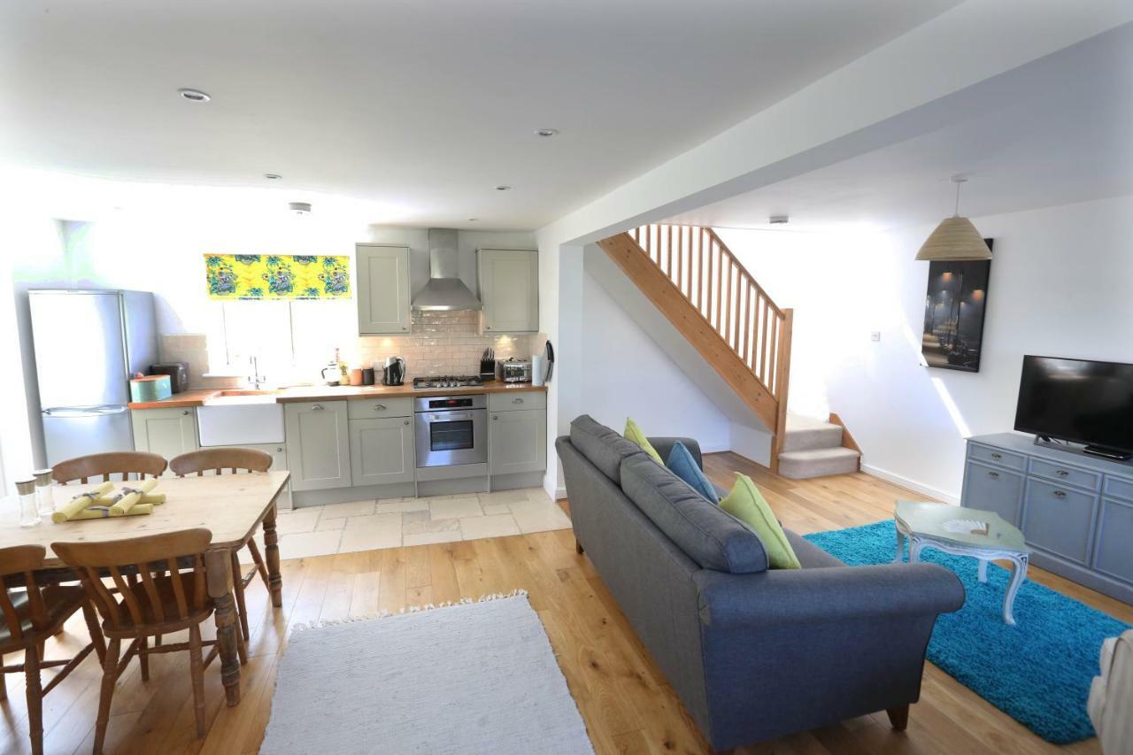 Ferienwohnung 4A Dolphin Close Lyme Regis Exterior foto