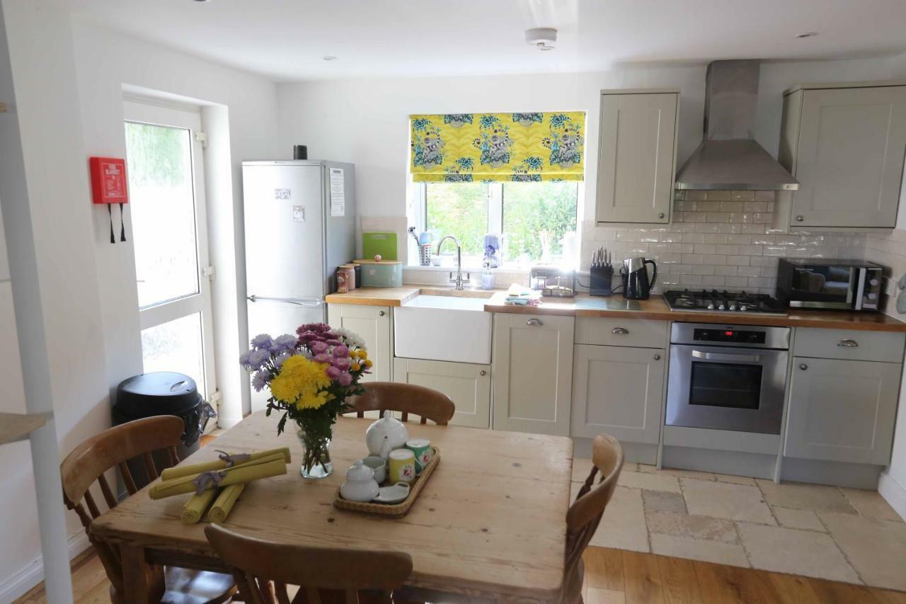 Ferienwohnung 4A Dolphin Close Lyme Regis Exterior foto